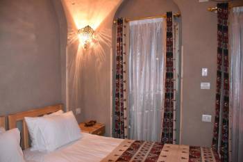 Standard Single Room3