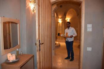 Standard Single Room5