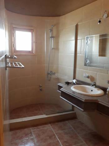 Standard Single Room7